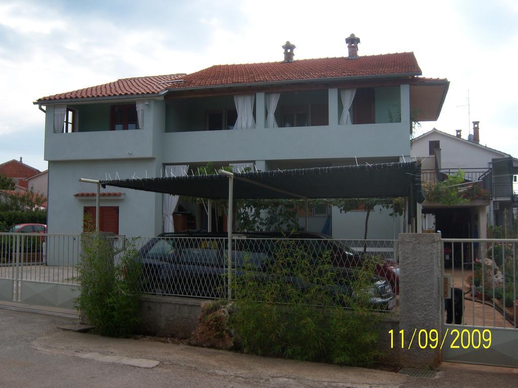 Apartments Cerin Fažana Szoba fotó